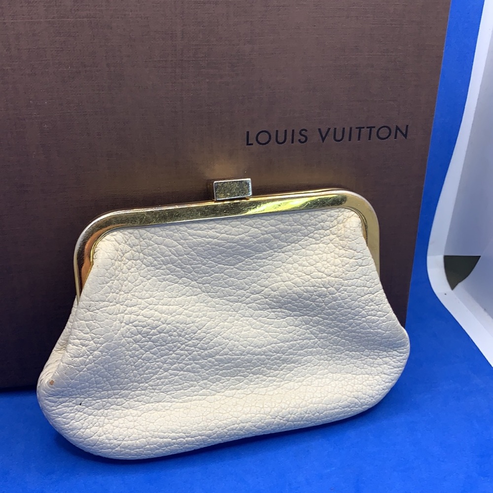 Rare Louis Vuitton Suhali change purse 👛 - Picture 1 of 12
